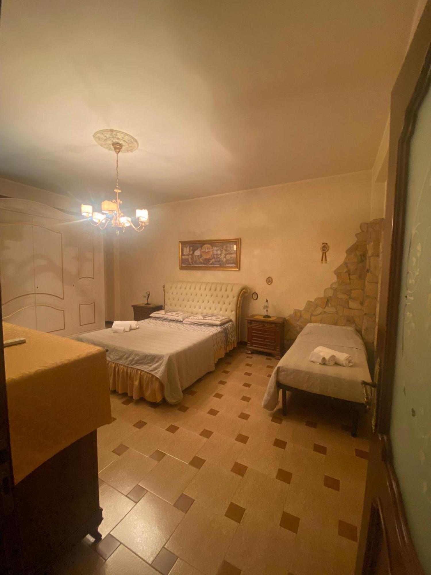 La Casa Delle Stelle Διαμέρισμα Solarino Εξωτερικό φωτογραφία
